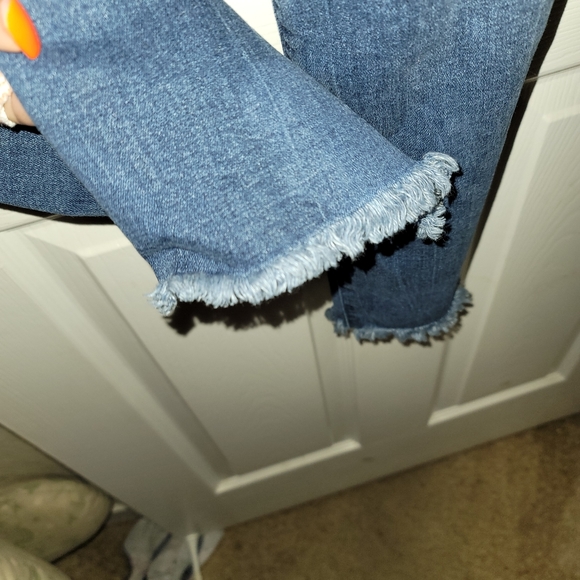 7Seven Jeans - Picture 7 of 10